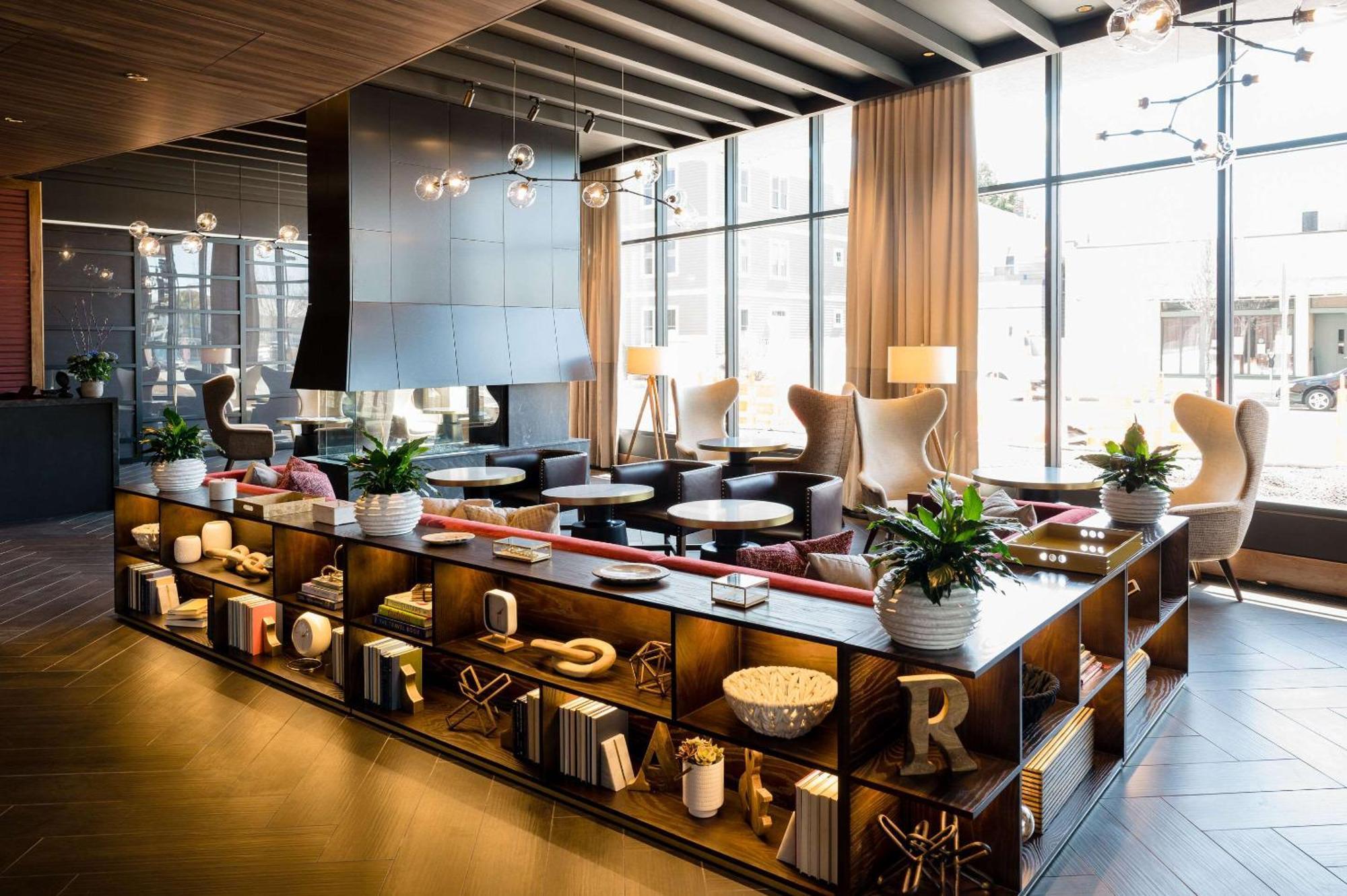 Cambria Hotel Boston Somerville Buitenkant foto